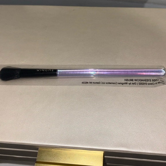 wingme Other - Wingme Blending make up brush-New